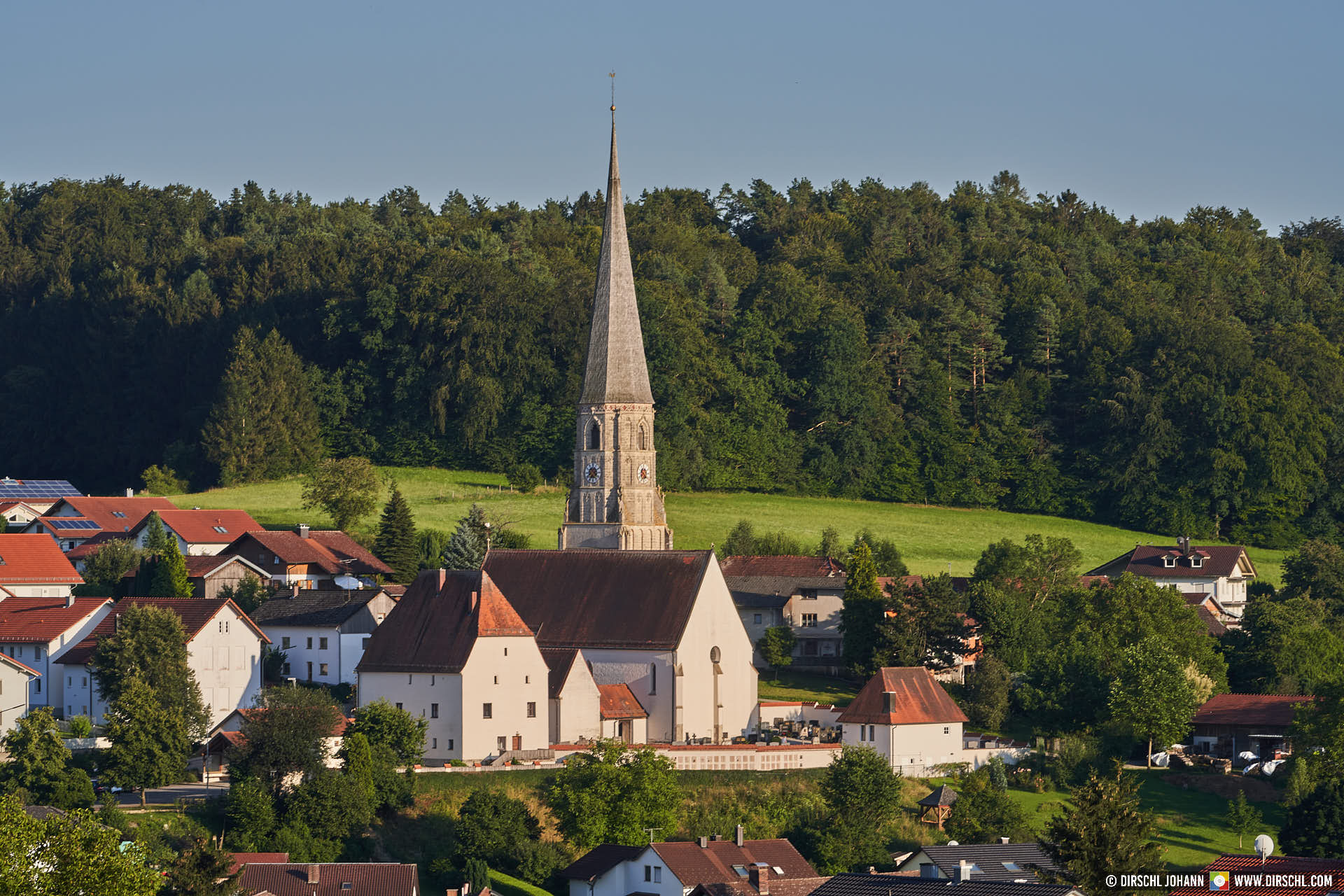 Reut, Rottal-Inn, Deutschland | Foto, Stock, DIRSCHL.com