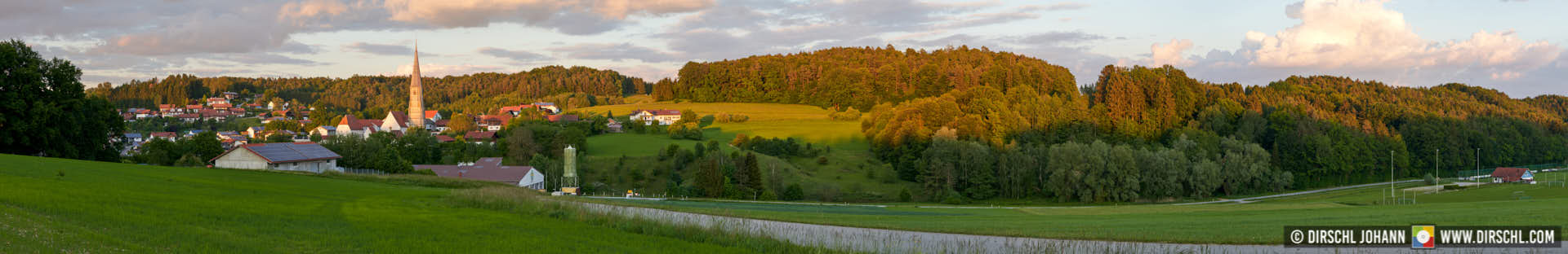 Reut, Rottal-Inn, Deutschland | Foto, Stock, DIRSCHL.com