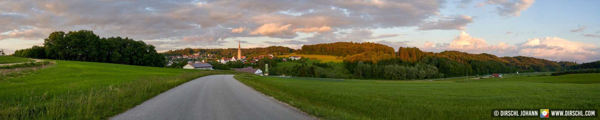 Reut, Rottal-Inn, Deutschland | Foto, Stock, DIRSCHL.com